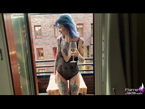 ❤️ Enorme ti fi souse ak yon Gulp ak mèrdik pasyone anba syèl la louvri ️❌ Porno fb nan nou